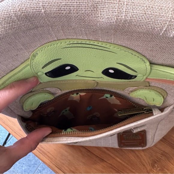 Star Wars Loungefly Backpack Bag Baby Yoda Grogu Mandalorian Moveable Ears - Picture 11 of 13
